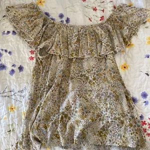 🌸floral flowy off the shoulder top